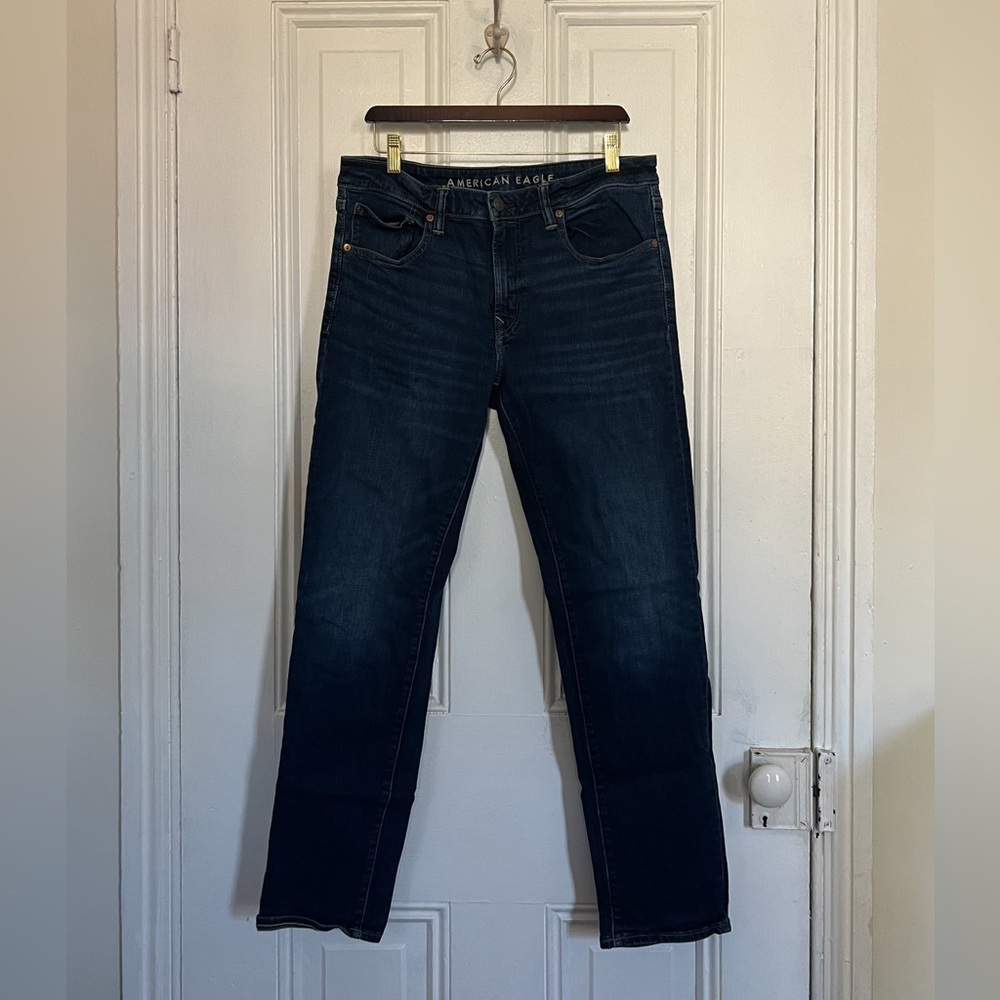 Men’s AE Slim Straight Dark Wash Jeans